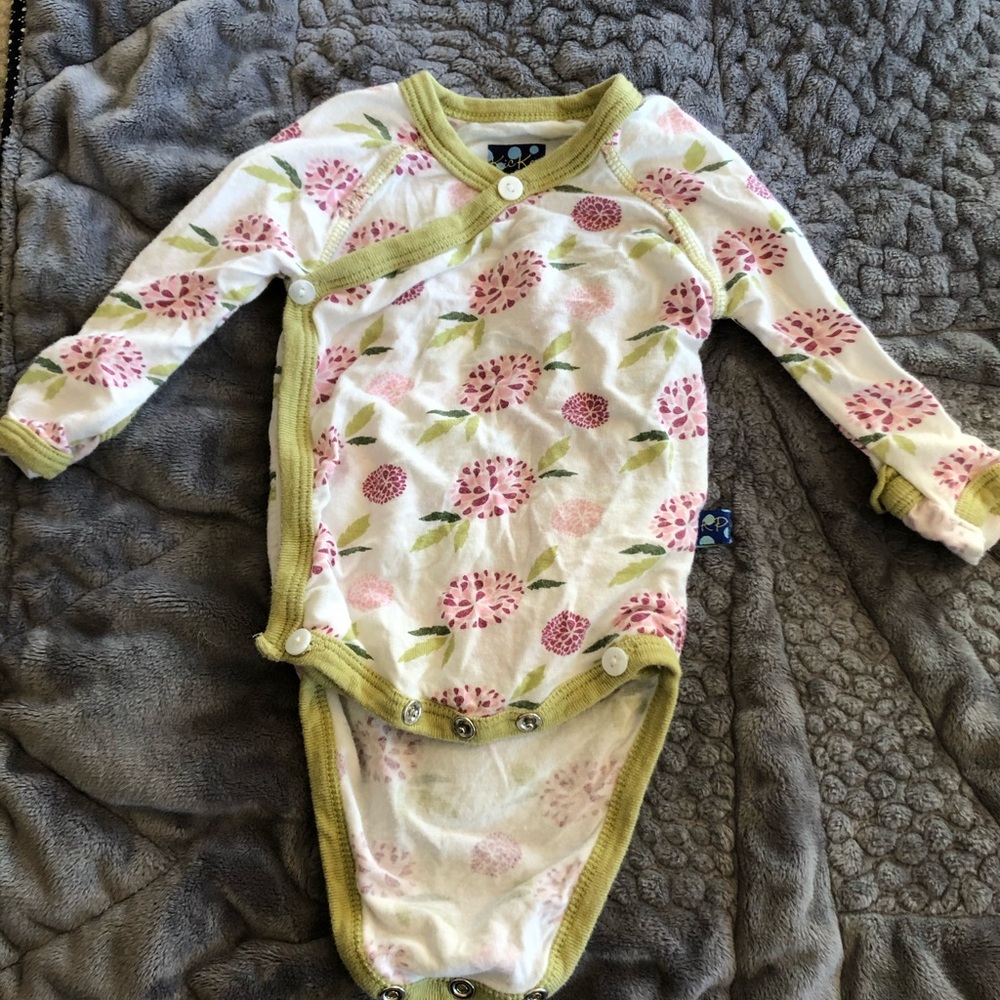 Kiki pants 0-3 months gently used